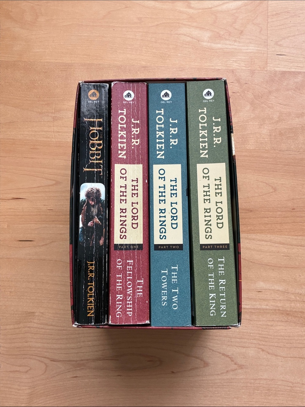 Lord of the Rings & The Hobbit Boxed Set - Red, Blue, Green, Black